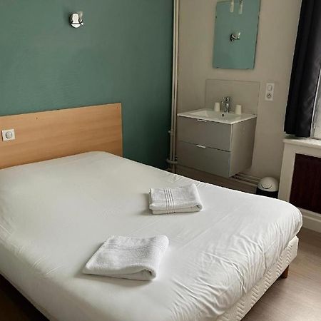 Hotel Aux Bons Amis رانس المظهر الخارجي الصورة
